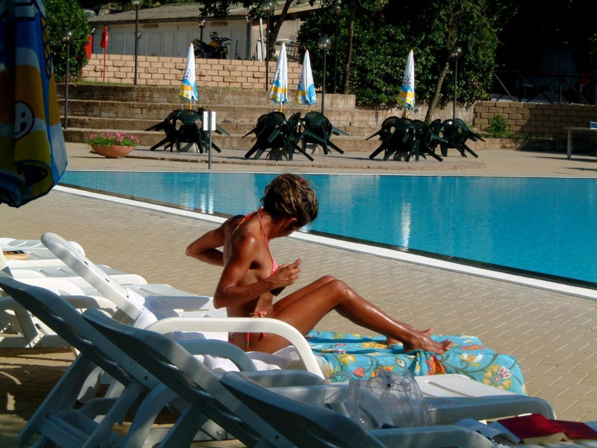 Villaggio Turistico Camping Il Fontino Scarlino Eksteriør bilde
