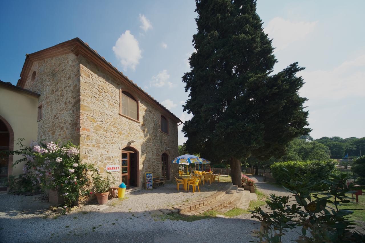 Villaggio Turistico Camping Il Fontino Scarlino Eksteriør bilde