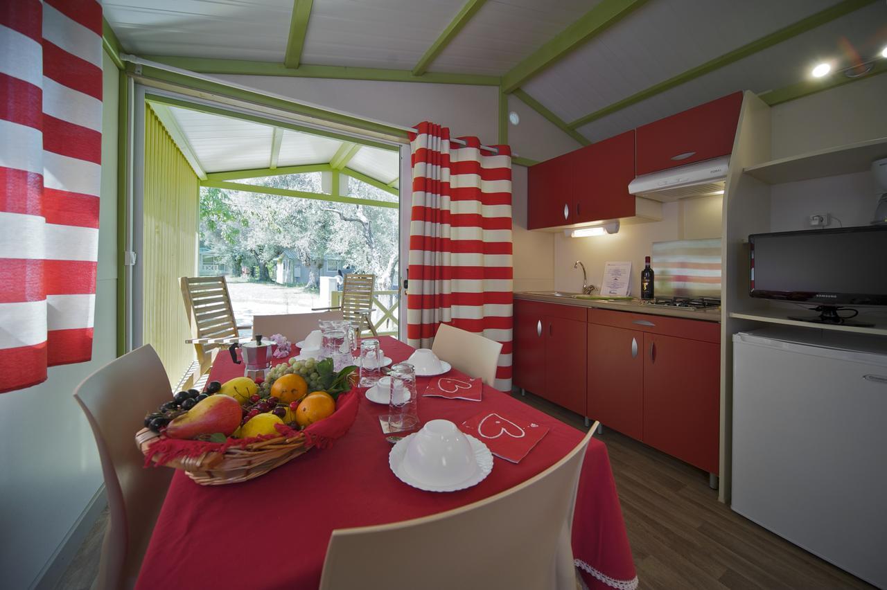 Villaggio Turistico Camping Il Fontino Scarlino Eksteriør bilde
